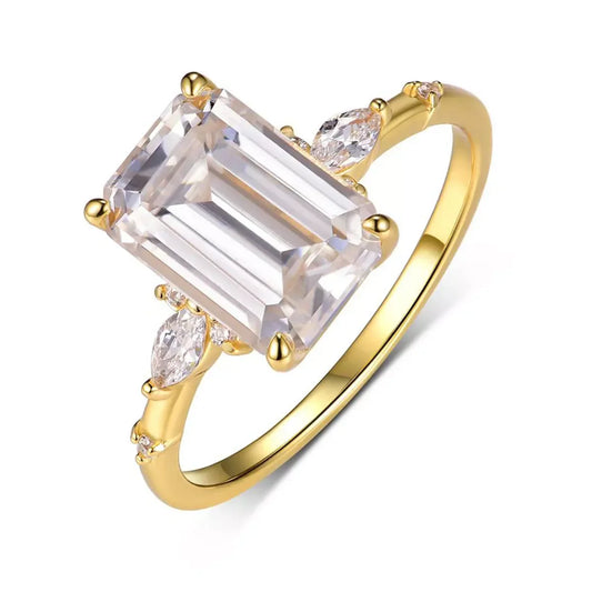 Moissanite Ring Alessia - Emerald-Cut Brilliance Gleaming Women's Ring Velanci