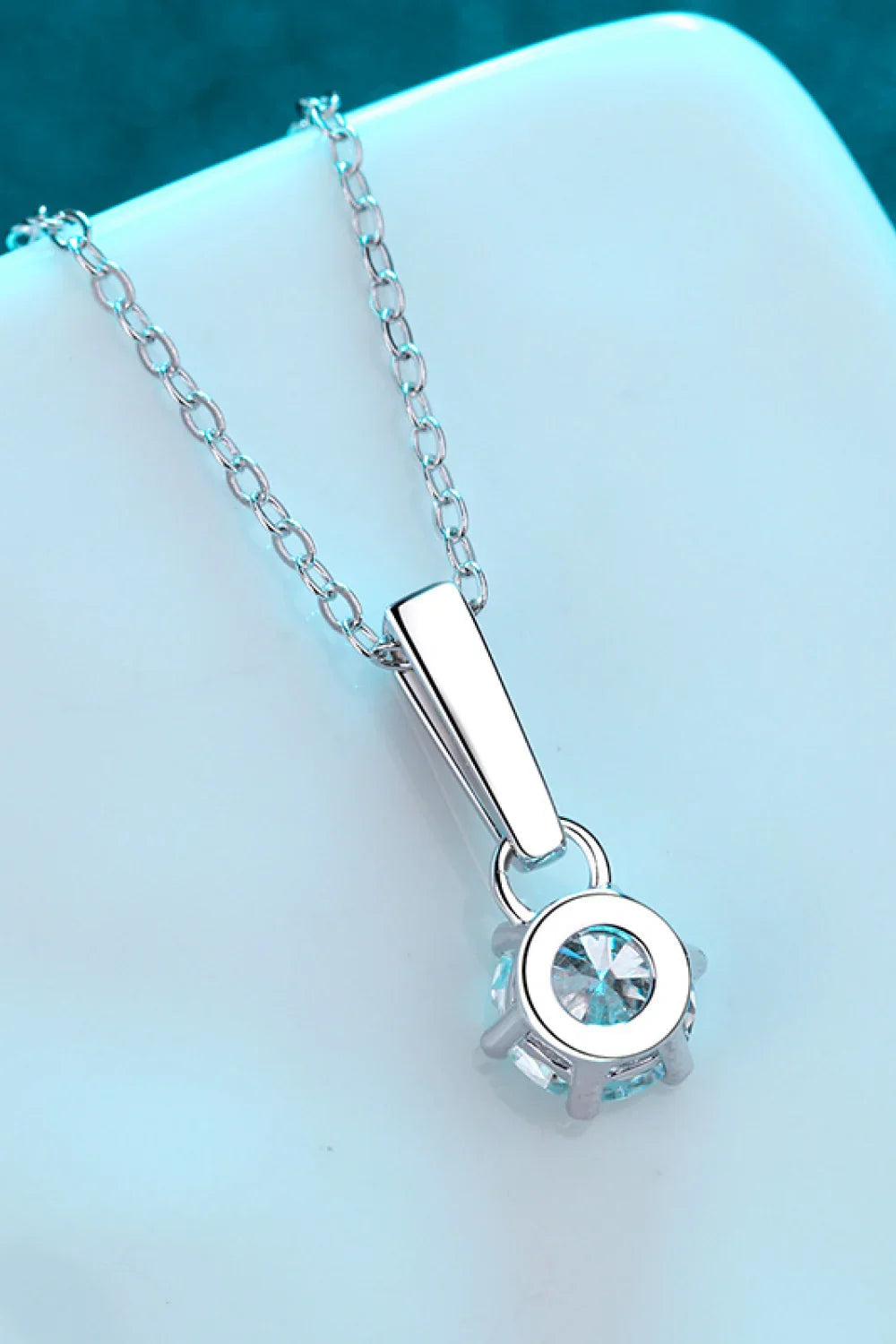 Minimalist 1 Carat Moissanite Necklace - Sterling Silver Velanci