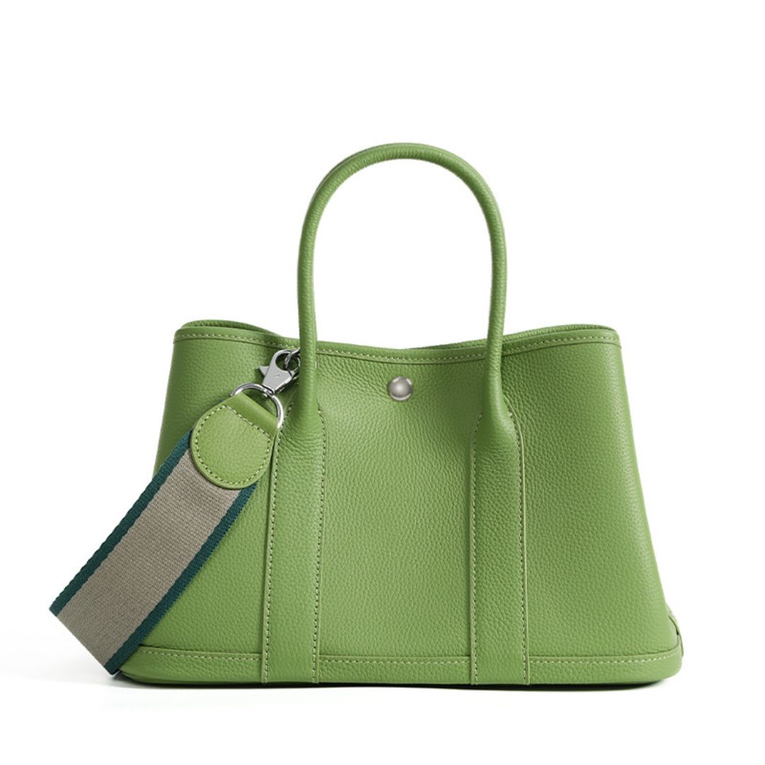 Royaume Secret Handbag: Elegance Redefined