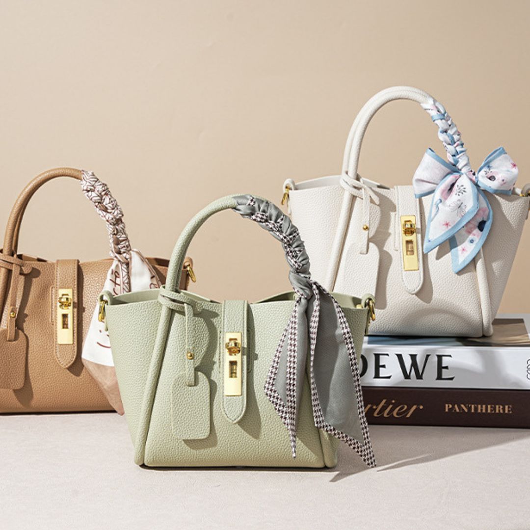 Velanci Noir Royale Leather Handbag