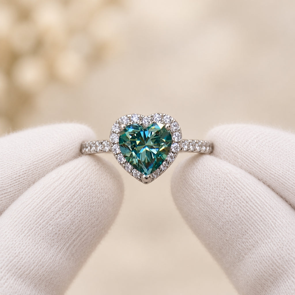 1 Carat Moissanite Heart Ring Bianca - Tarnish-Resistant Women's Ring Velanci