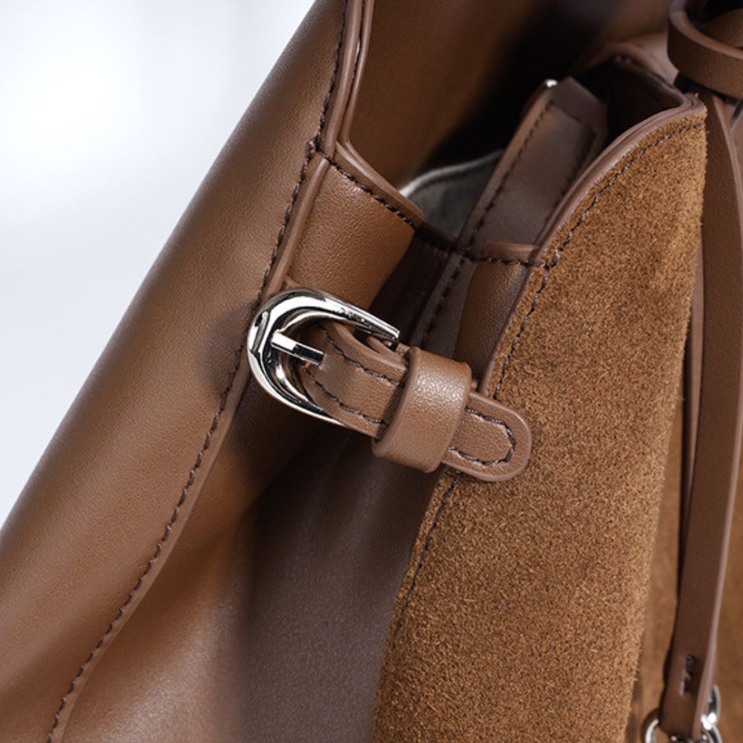 Velanci Lustre Éternel Luxe Handbag