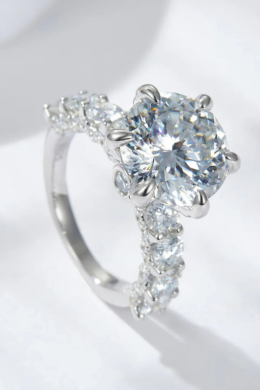3-Carat Moissanite Ring Giulia - Coastal Sparkle Everyday Women's Ring Velanci