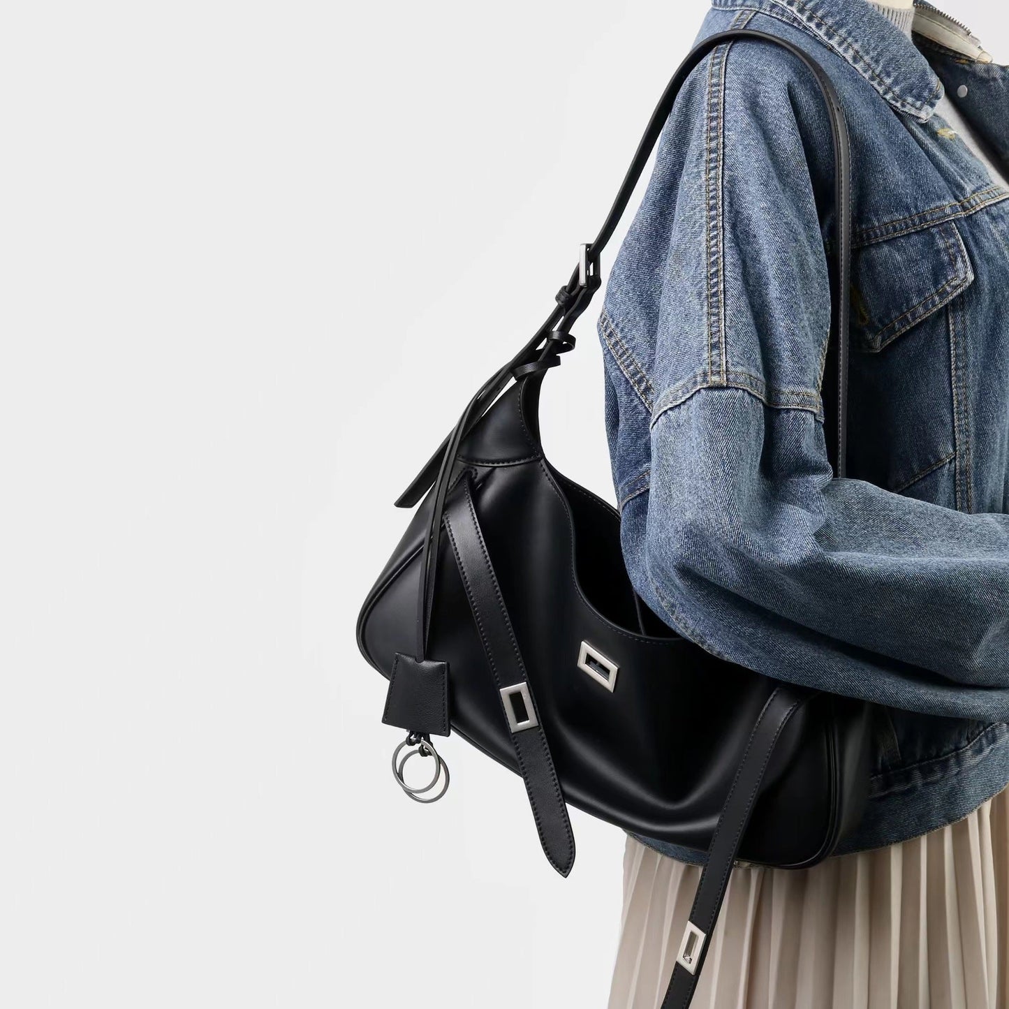 Elegant Waxed Calfskin Vintage Crossbody Baguette Bag