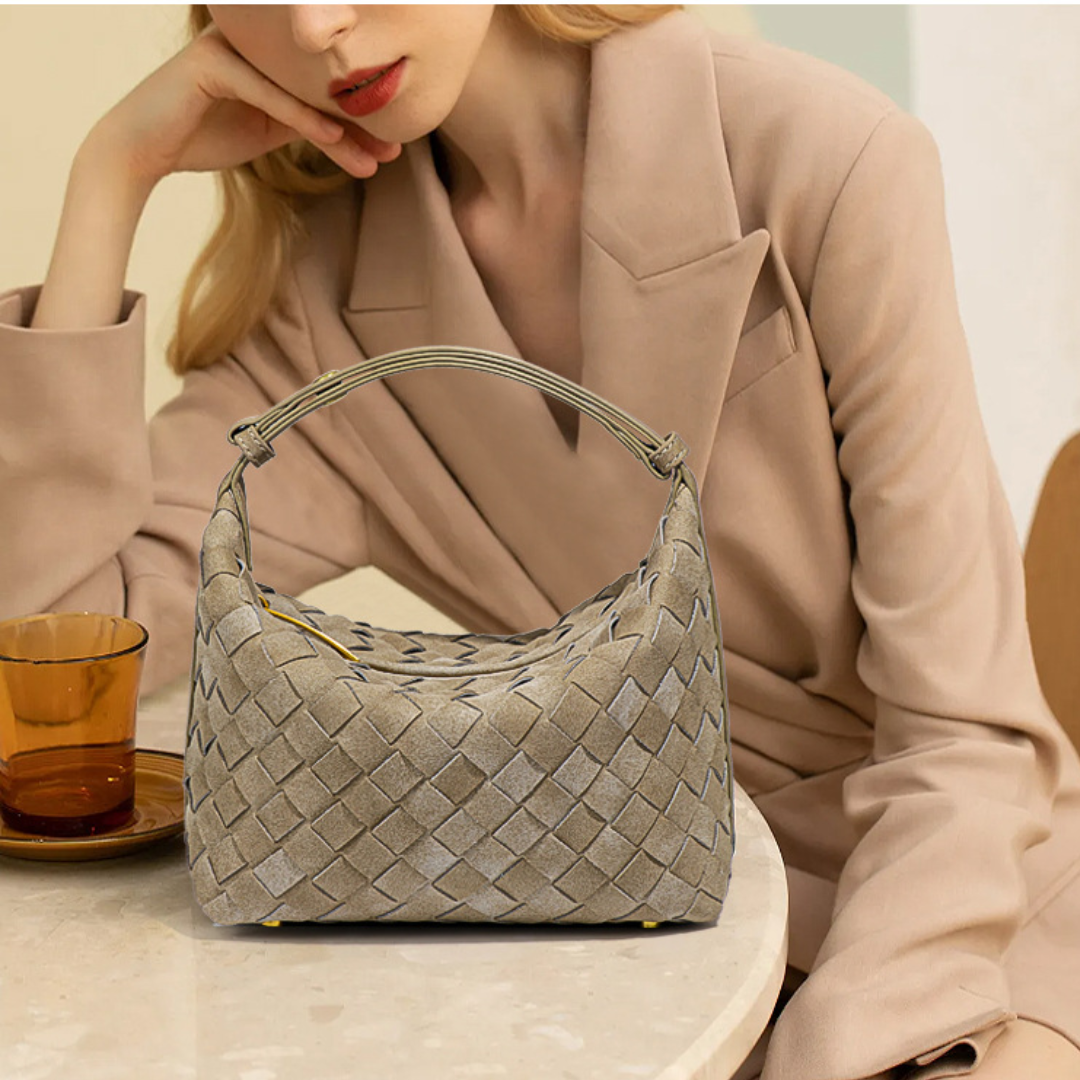 Velancir Iseppa Leather Handbag - Timeless Elegance