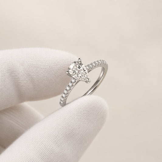 1 Carat Moissanite Ring Giovanna - Timeless Brilliance Women's Ring Velanci
