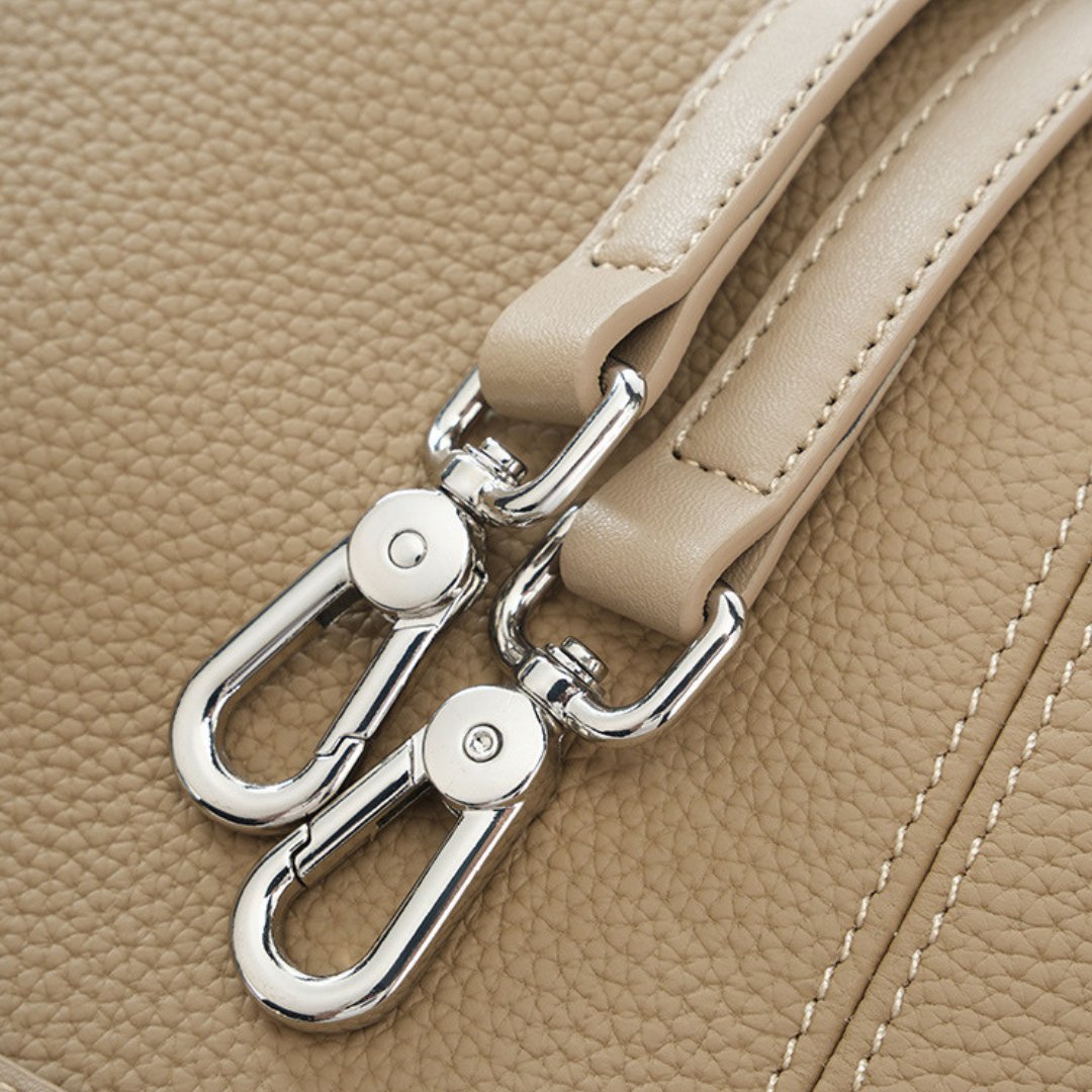 Velanci Suprême Leather Handbag: A Masterpiece of Elegance