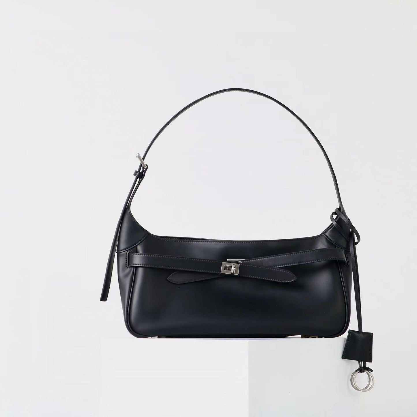 Elegant Waxed Calfskin Vintage Crossbody Baguette Bag