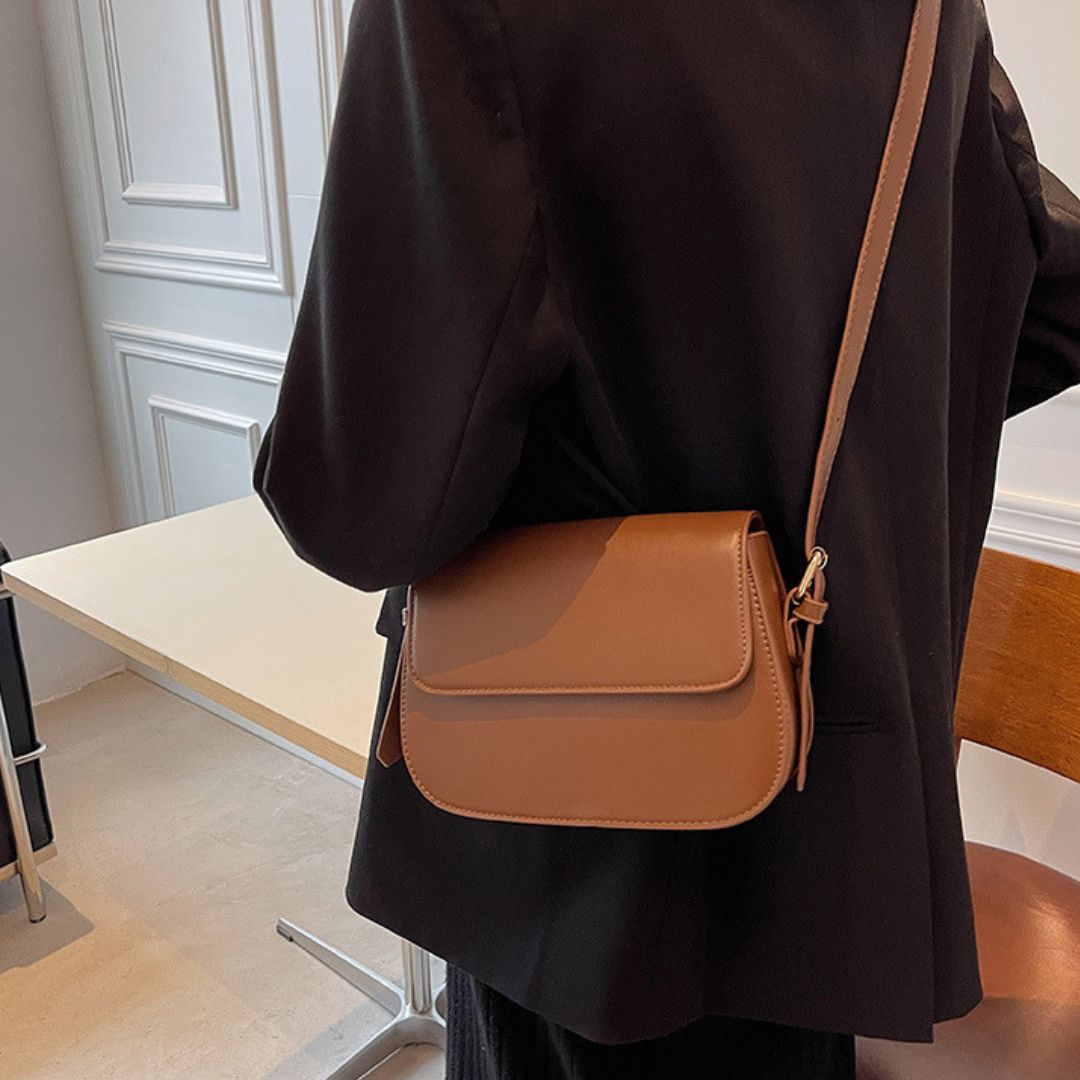 Velanci Emma Leather Handbag – Elegant Sophistication in Every Detail