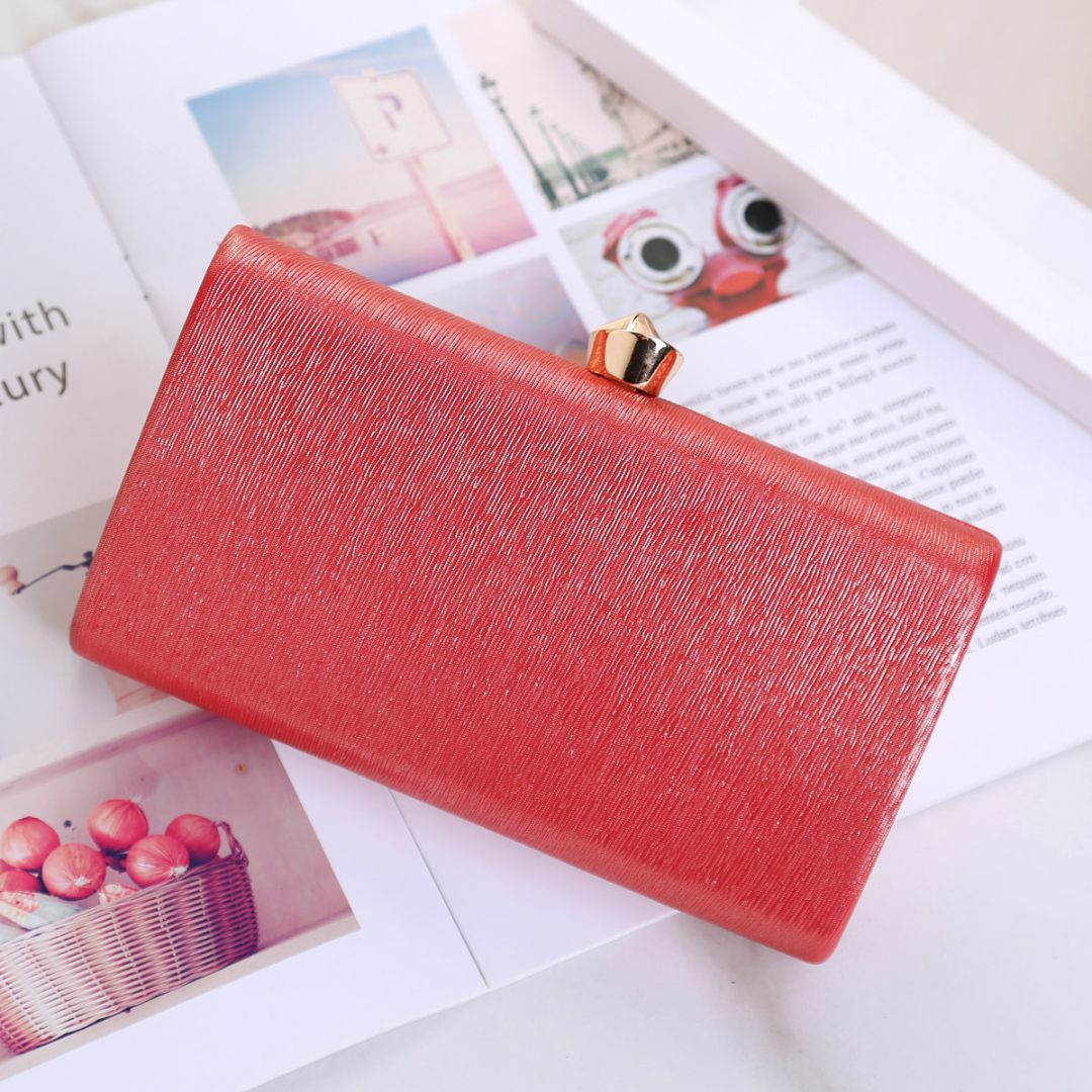 Velanci Majesté Intemporelle Handbag: A Masterpiece of Timeless Elegance