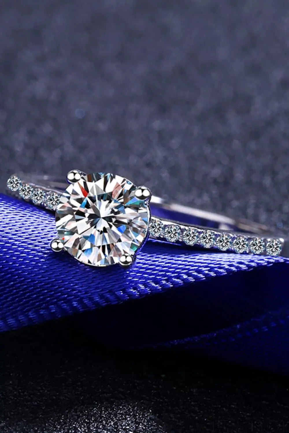Ring Isabella - 1 Carat Moissanite, Rhodium-Plated Women's Ring Velanci