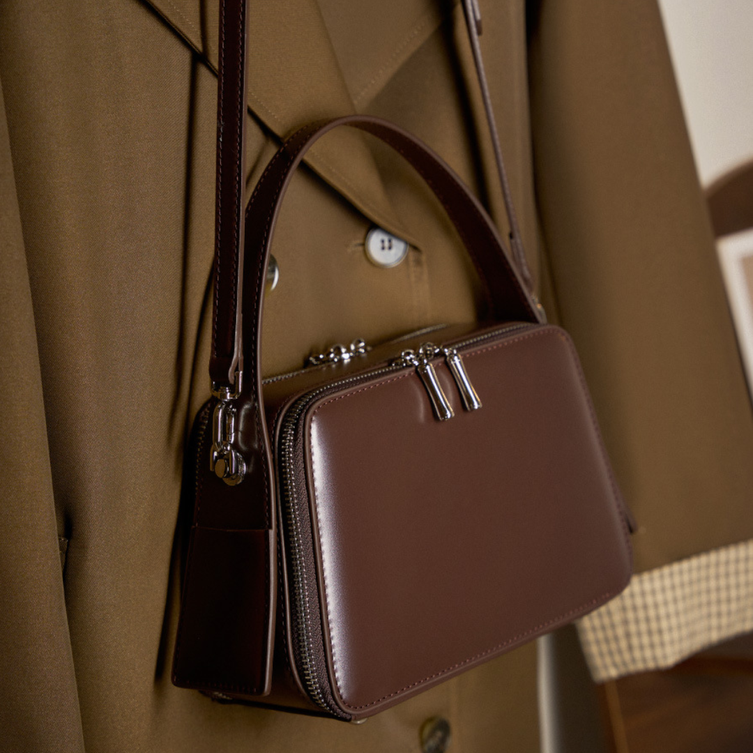 Velanci Leandra Leather Handbag: Effortless Elegance Redefined