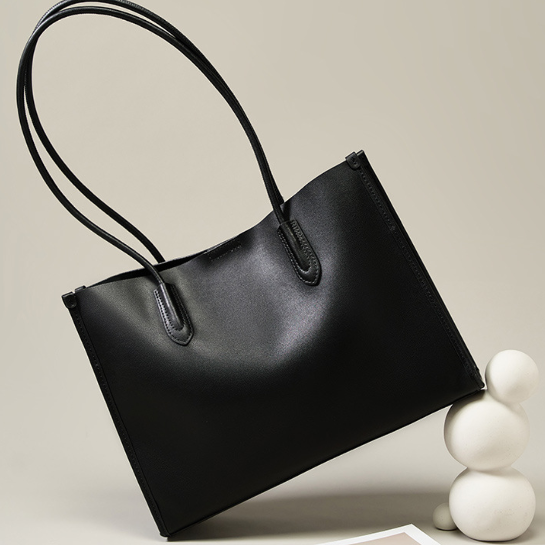 Velanci Hearth Lark Handbag: Elegance Redefined