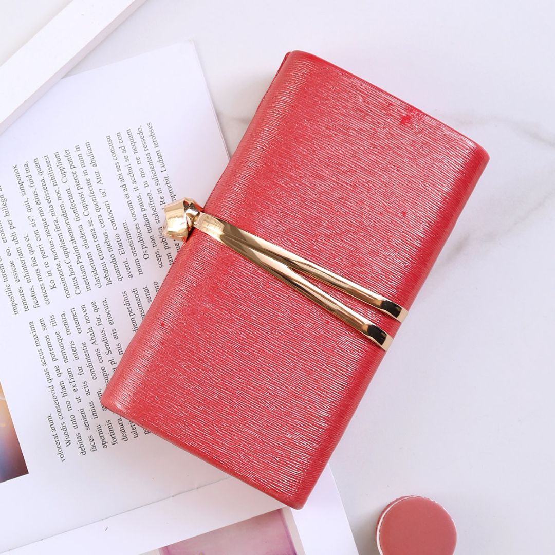 Velanci Majesté Intemporelle Handbag: A Masterpiece of Timeless Elegance