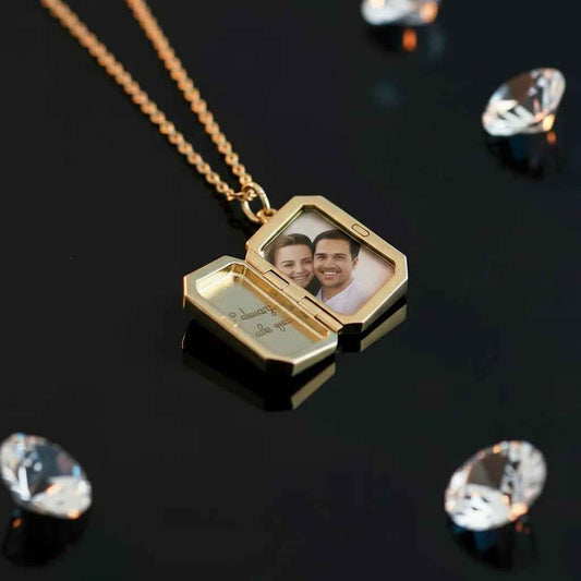 Custom Locket Necklace with Birthstone – Photo Pendant