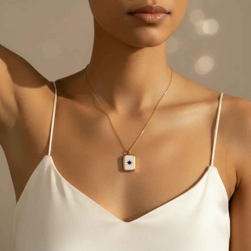 Custom Locket Necklace with Birthstone – Photo Pendant