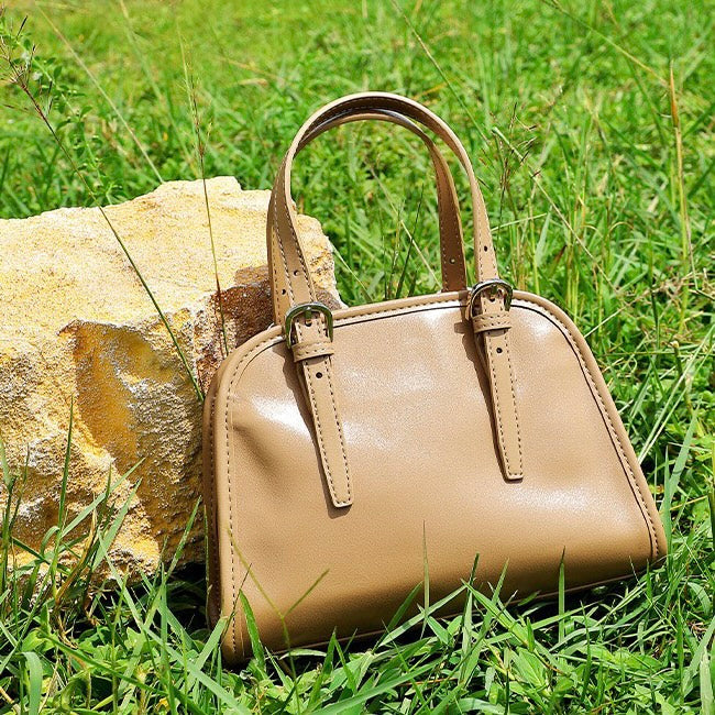 Elegant Genuine Leather Bowling Commuter Clutch Bag