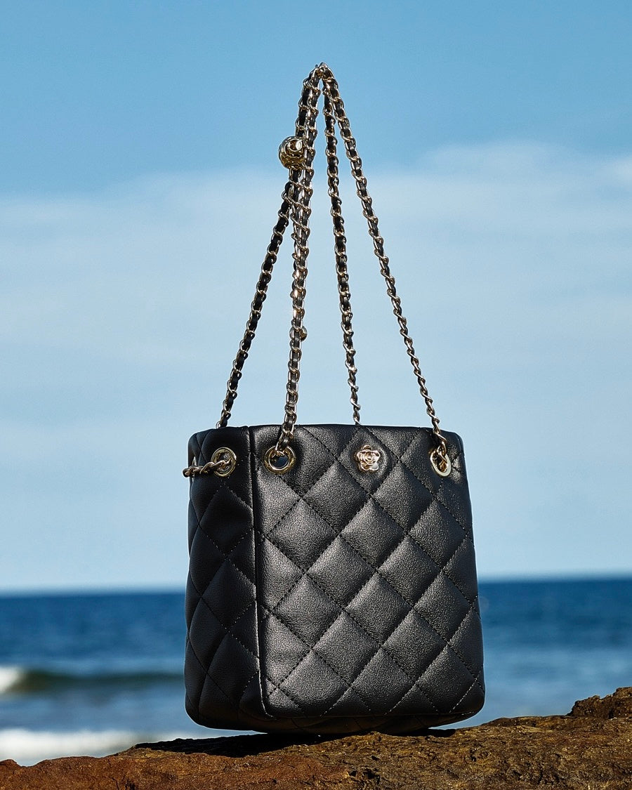 Elegant Genuine Leather Quilted Crossbody Bag with Chain Strap