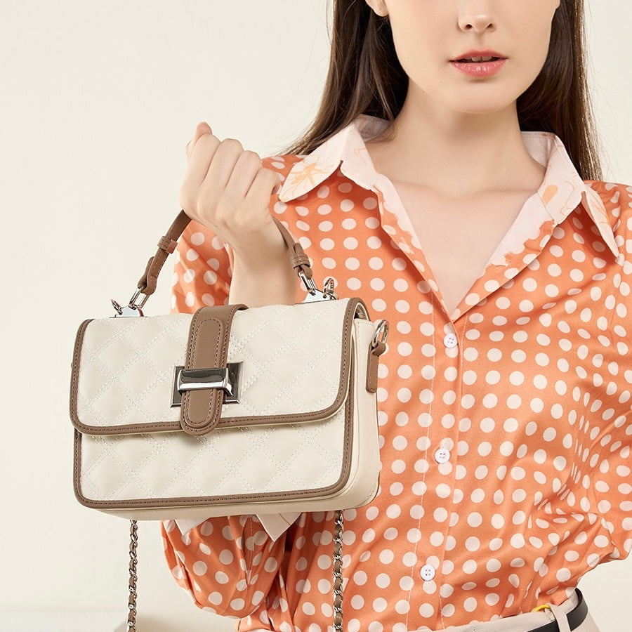 Luxe Quilted Genuine Leather Crossbody Bag for Everyday Elegance