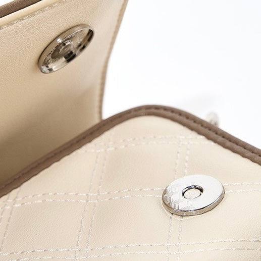 Luxe Quilted Genuine Leather Crossbody Bag for Everyday Elegance