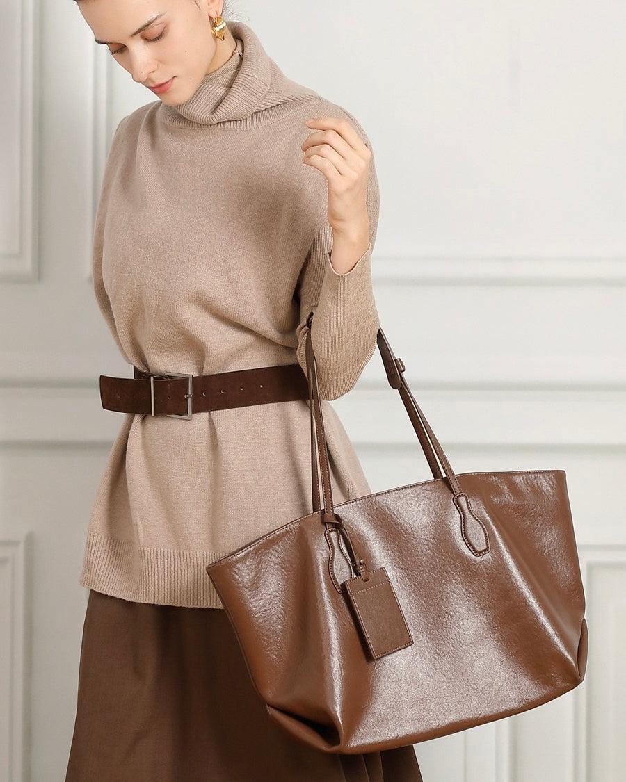 Signature Vintage Leather Tote: Elegance Meets Functionality