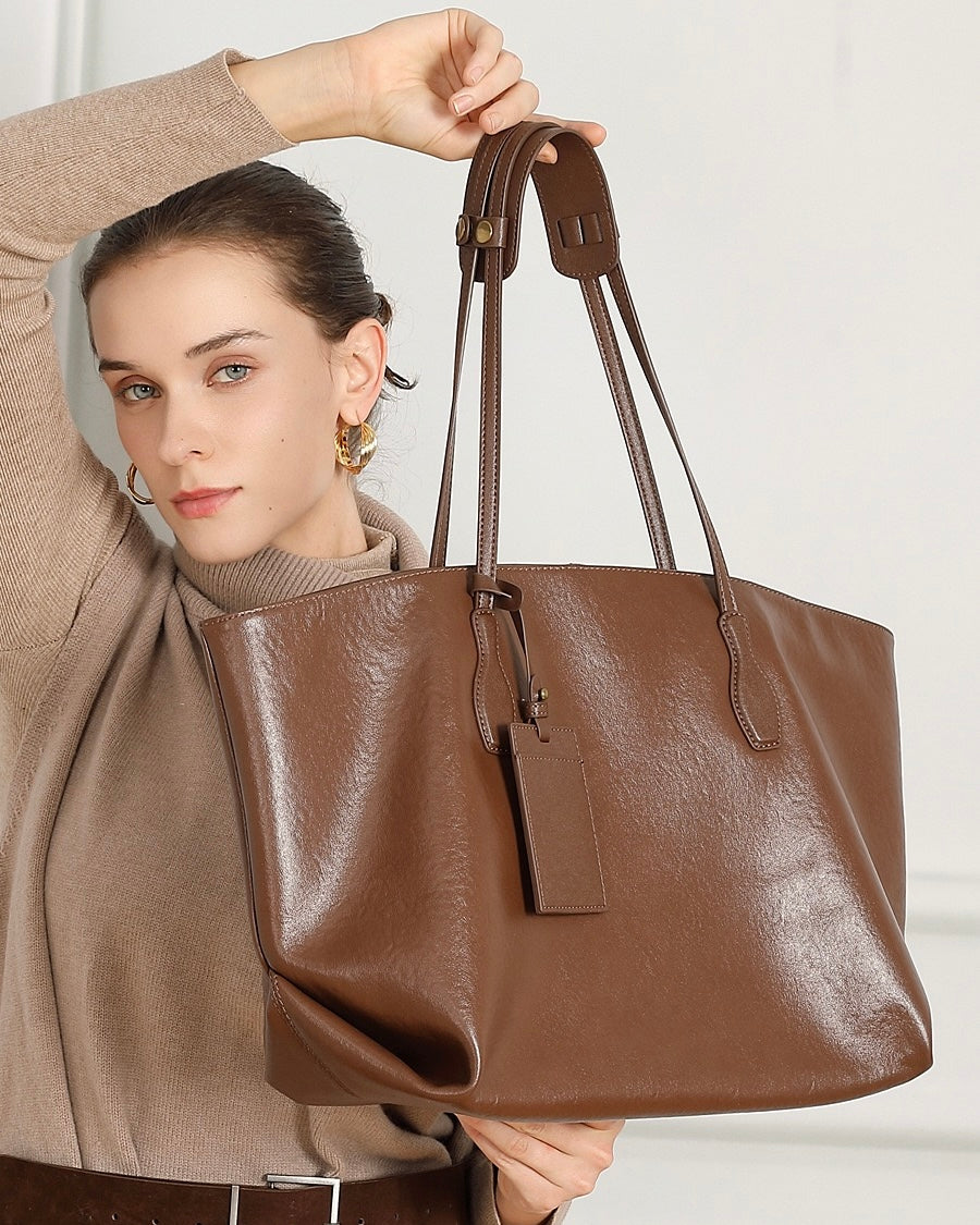 Signature Vintage Leather Tote: Elegance Meets Functionality