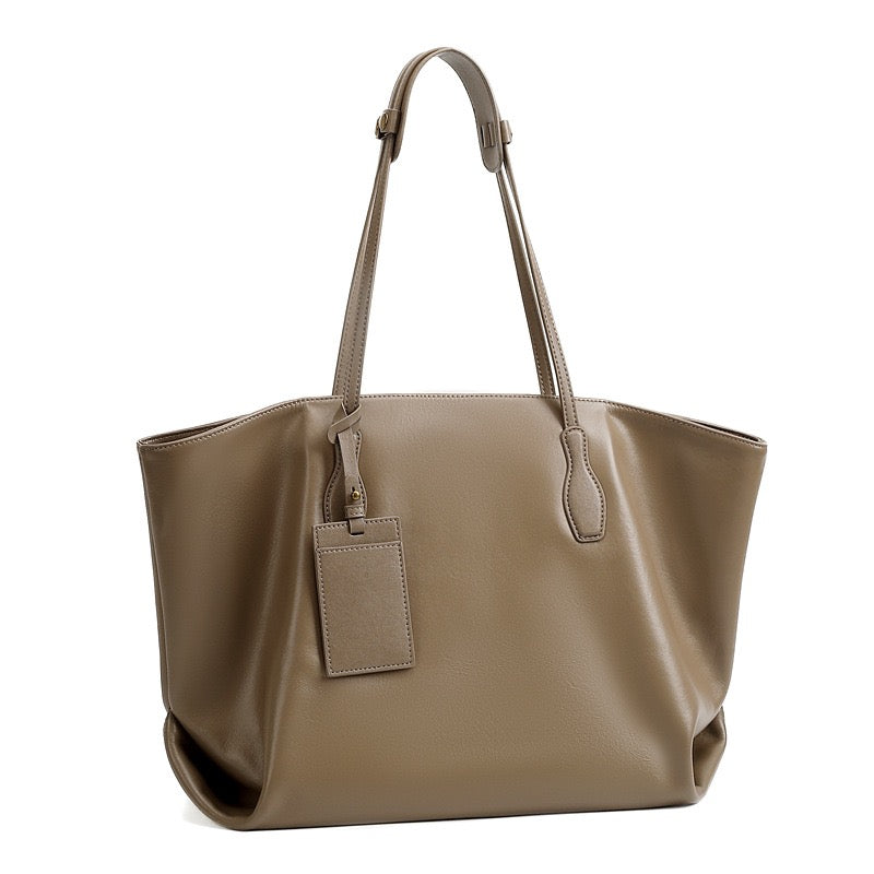 Signature Vintage Leather Tote: Elegance Meets Functionality