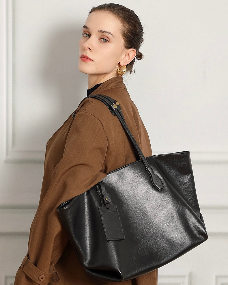 Signature Vintage Leather Tote: Elegance Meets Functionality