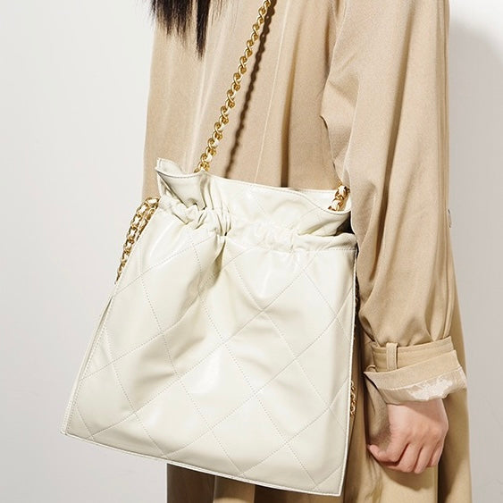 Genuine Leather Quilted Chain Bucket Bag — Effortless Elegance for Every Occasion
