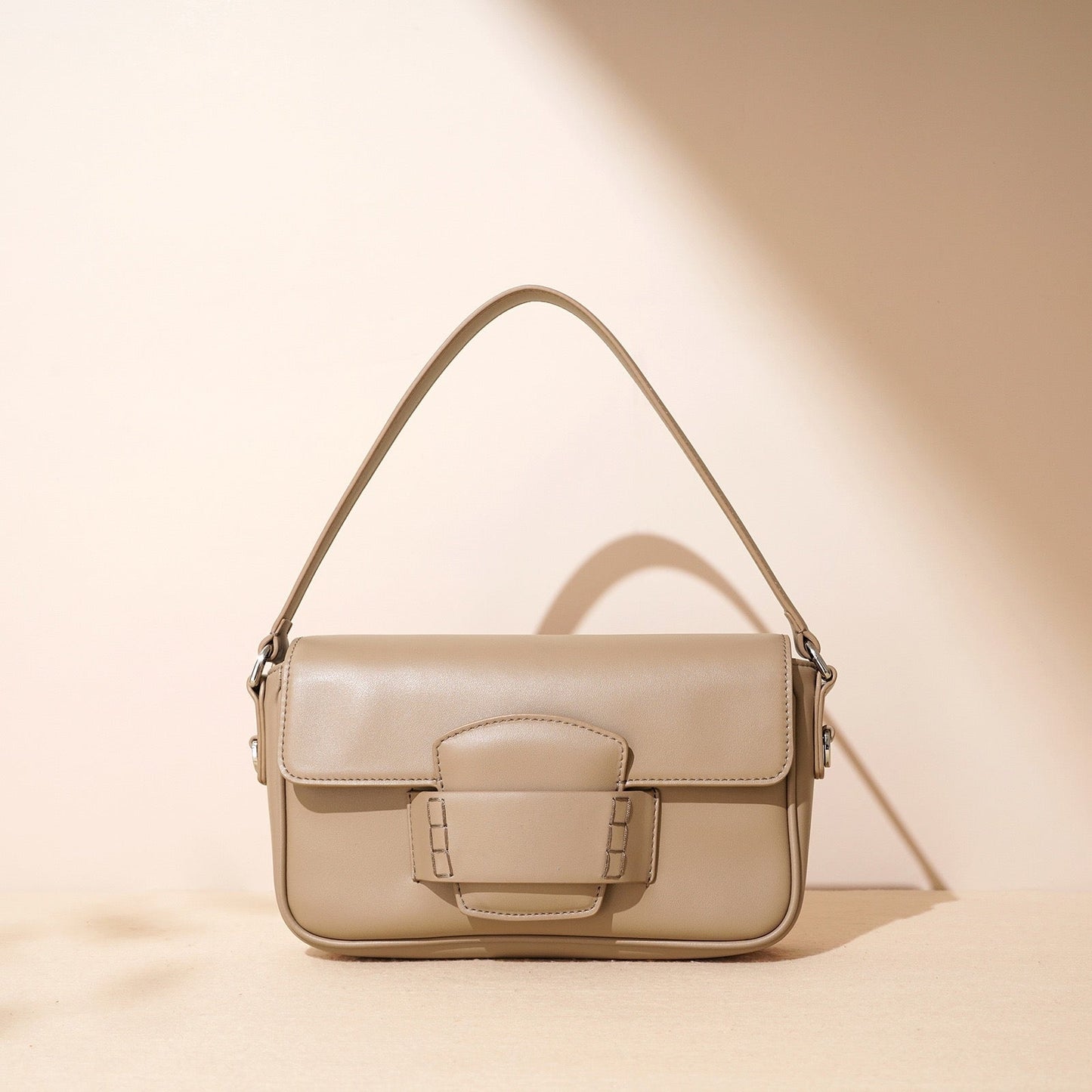 Genuine Leather Minimalist Square Shoulder Bag – Timeless Elegance