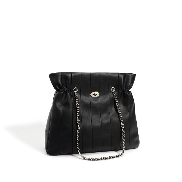 Elegant Leather Chain Shoulder Bag with Ample Space