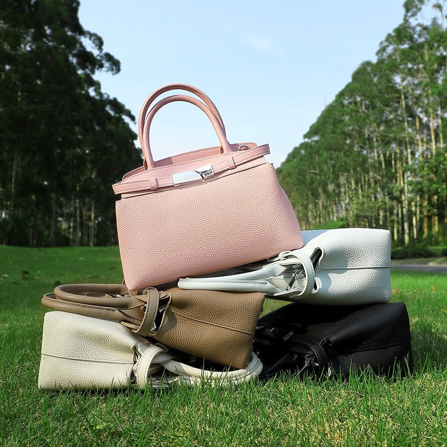 Women's Luxurious Genuine Leather Crossbody Clutch Bag