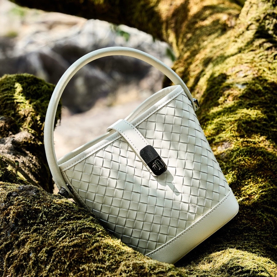 Genuine Sheepskin Woven Bucket Bag - Timeless Elegance for Everyday Chic