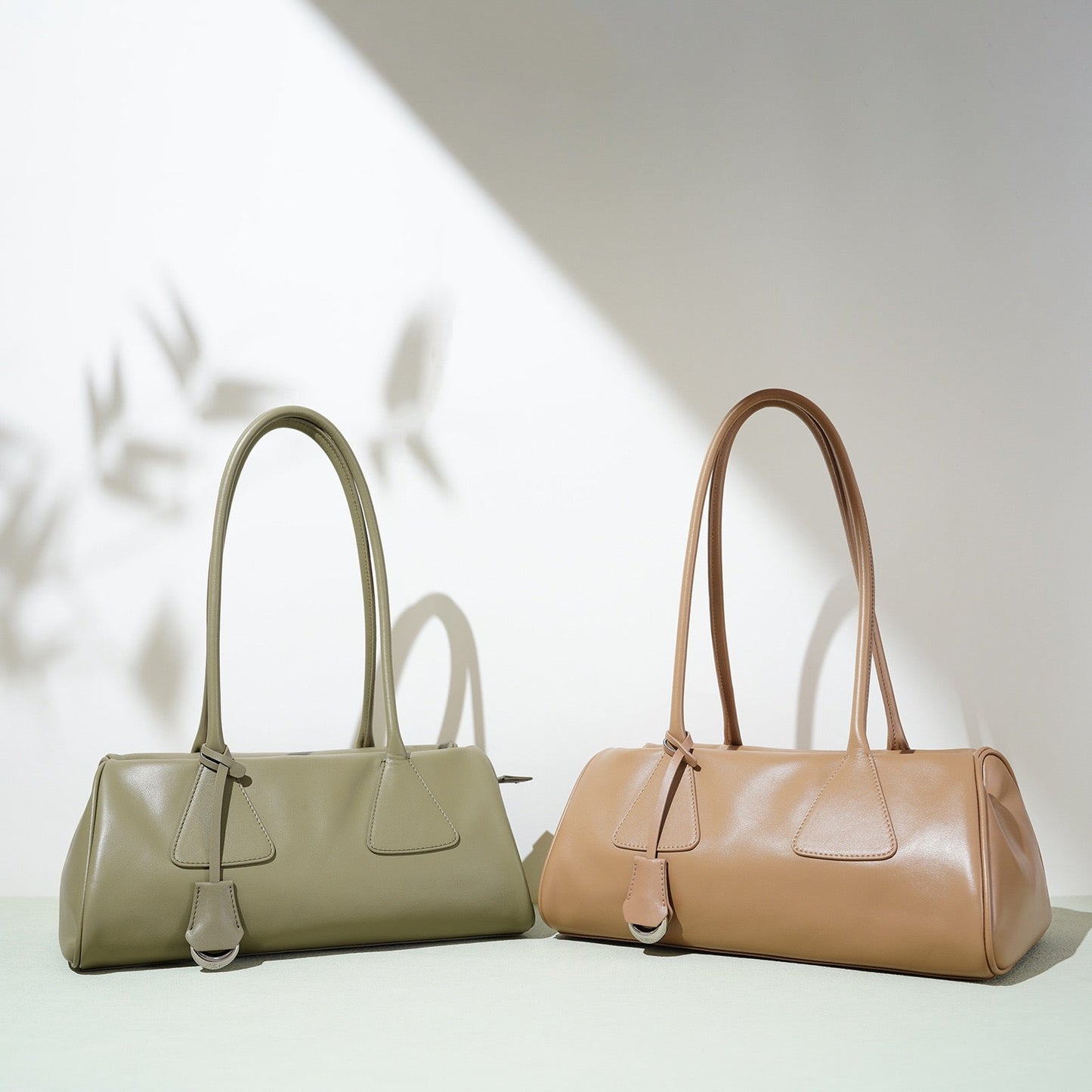 Pillow Shoulder Baguette Bag in Genuine Leather - French Elegance