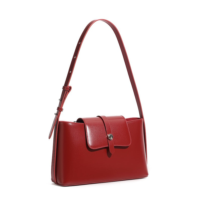 Elegance Redefined: Versatile Leather Handheld & Shoulder Bag