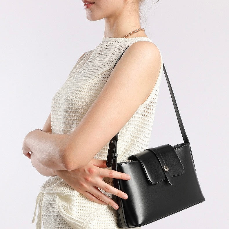 Elegance Redefined: Versatile Leather Handheld & Shoulder Bag