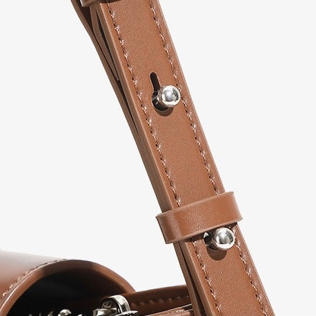 Elegance Redefined: Versatile Leather Handheld & Shoulder Bag