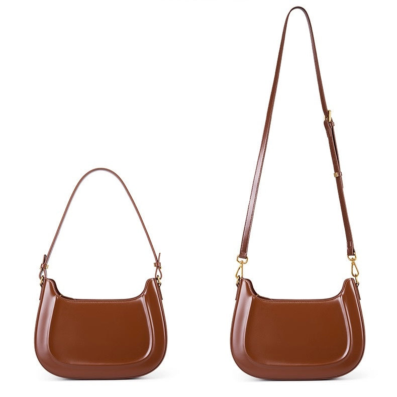 Vintage Leather Saddle Crossbody Bag for the Elegant Woman