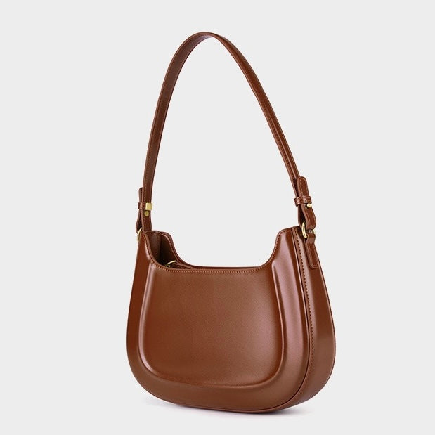 Vintage Leather Saddle Crossbody Bag for the Elegant Woman