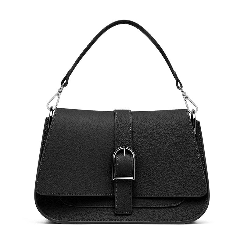 Exquisite Minimalist Leather Saddle Bag for Elegant Commuting