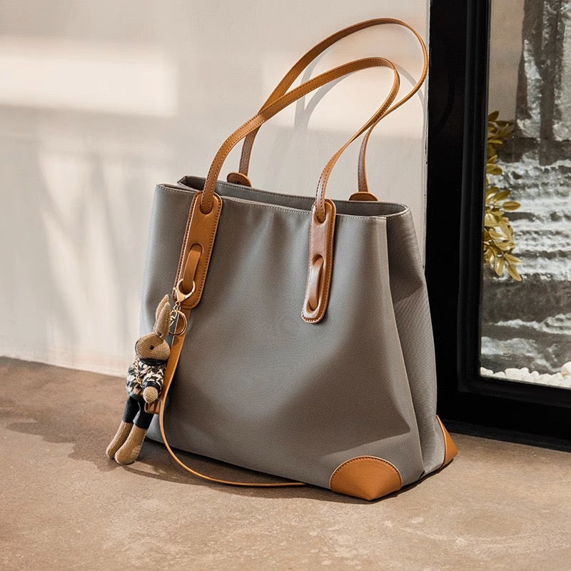 Sophisticated Taupe Large Capacity Single-Shoulder Tote Bag