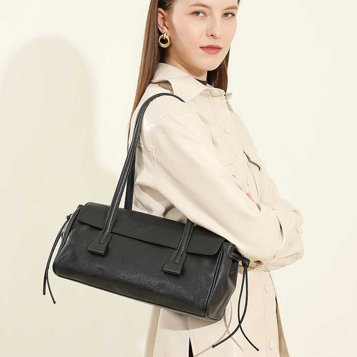 Vintage Genuine Leather Underarm Baguette Bag - Timeless Elegance