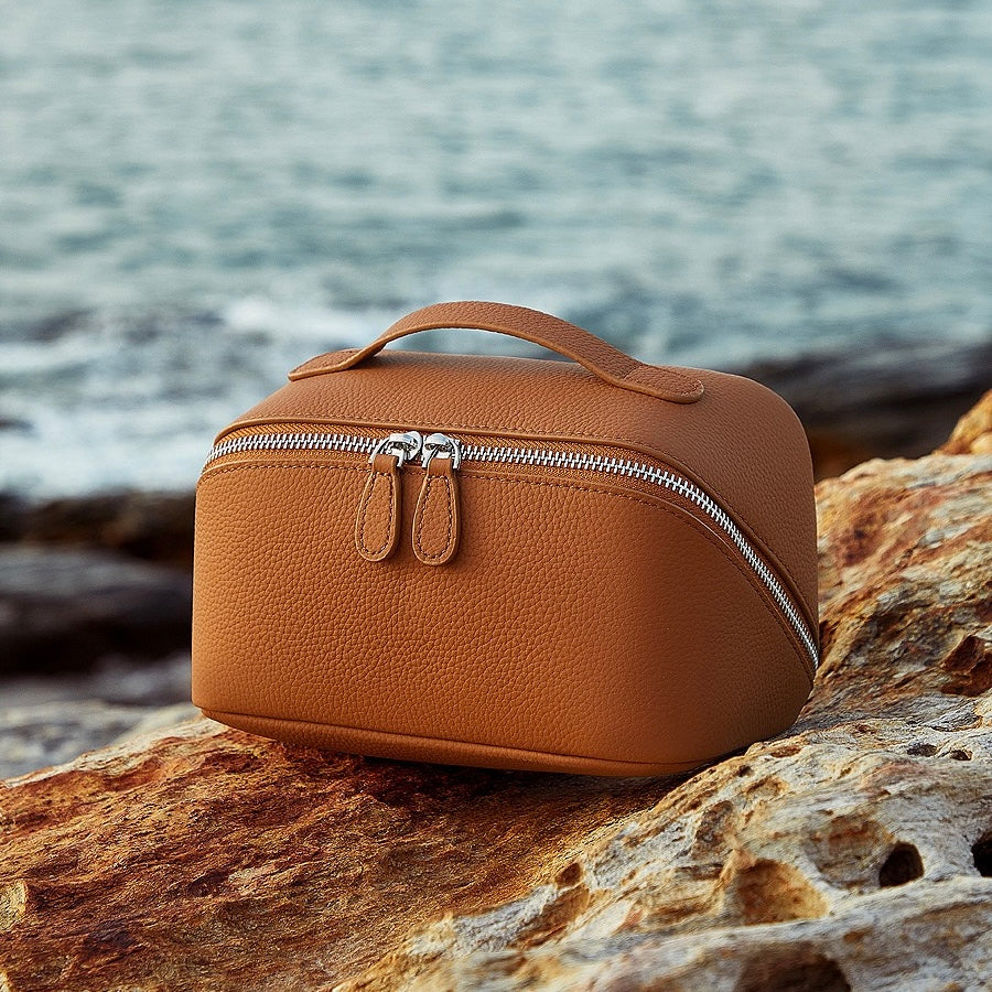 Exquisite Textured Leather Top-Zip Clutch Bag