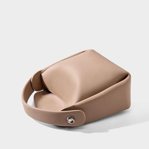 Timeless Elegance Genuine Leather Cigarette Box Shoulder Bag