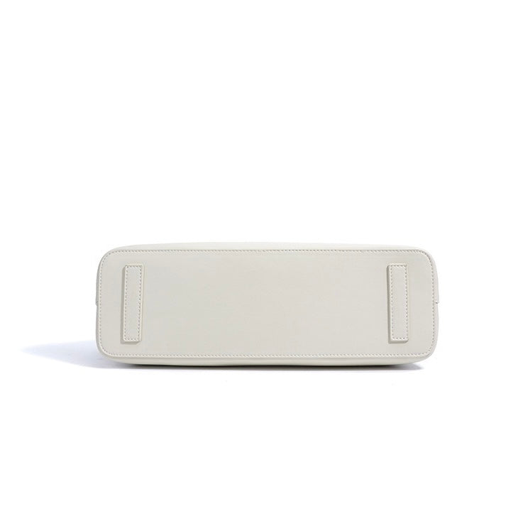 Elegant Versatile Large Capacity Cowhide Shoulder Bag