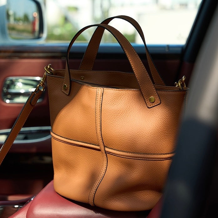 Elegant Genuine Leather Large Capacity Bucket Bag for Women