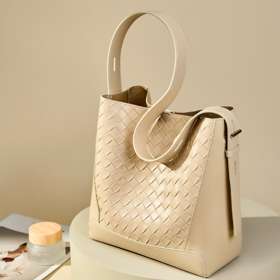 Exquisite Handwoven Cowhide Crossbody and Shoulder Bag