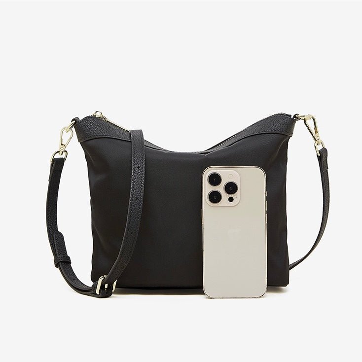 Elegant Leather Commuter Tote Bag with Pouch