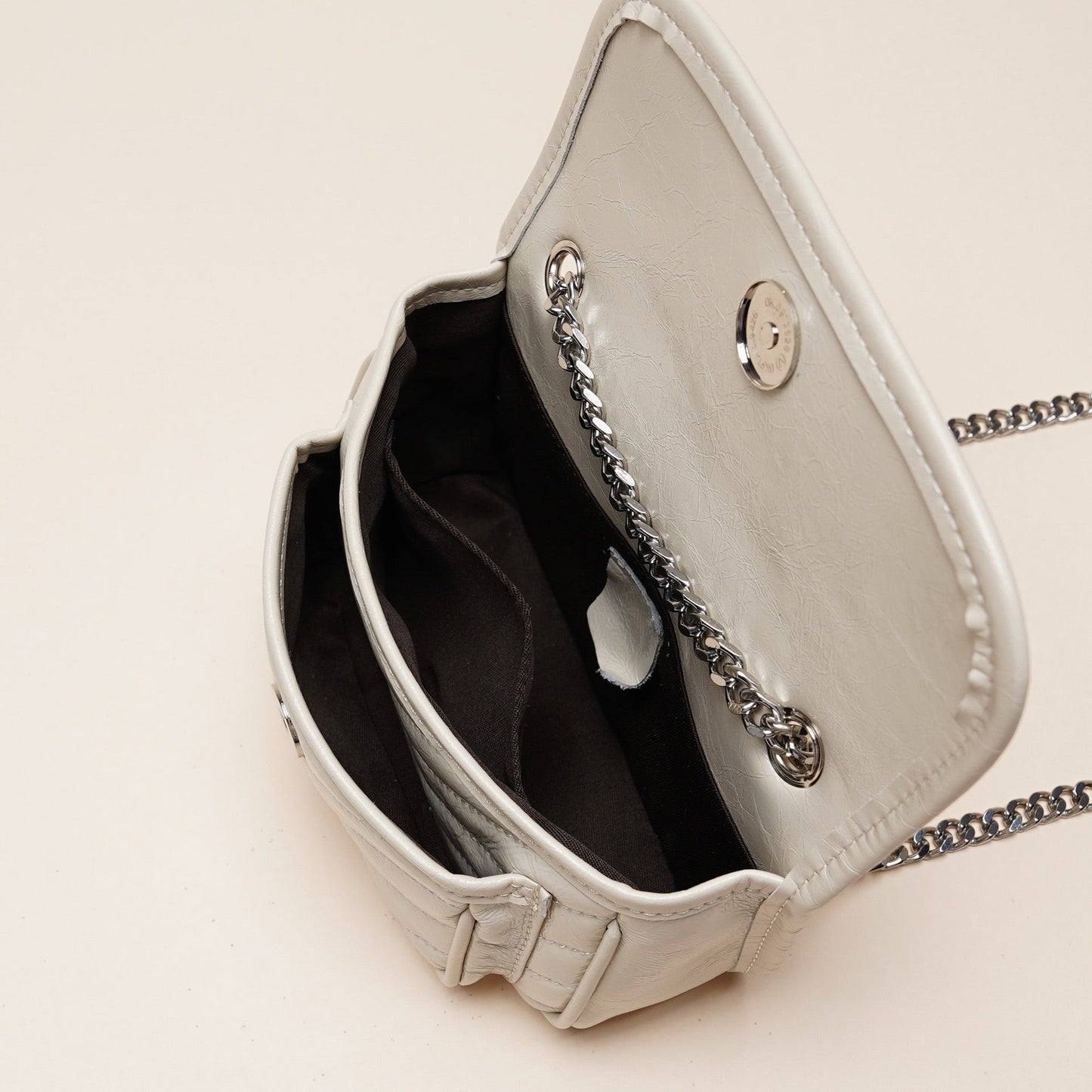 Elegant Mini Flap Bag in Genuine Leather with Silver Chain