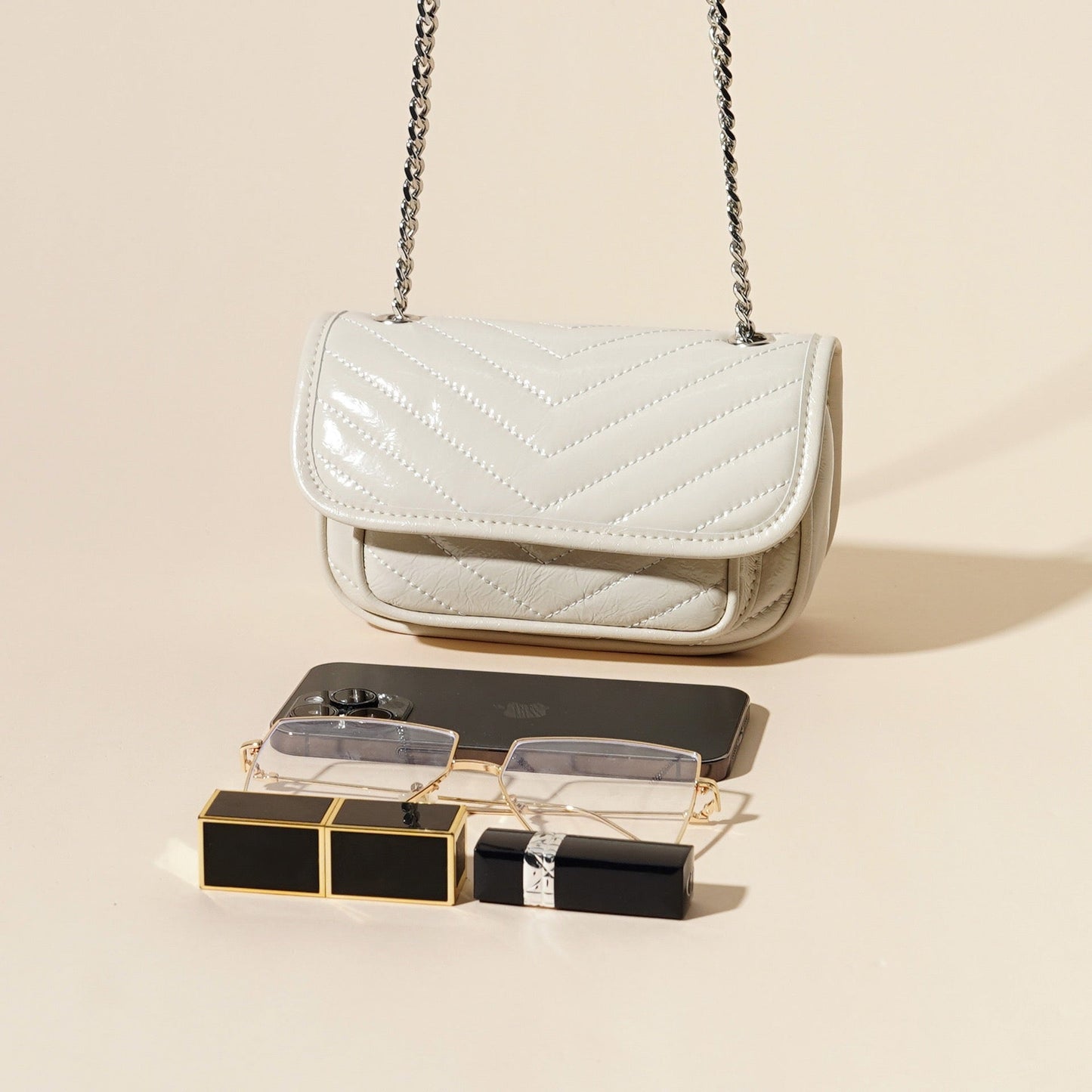 Elegant Mini Flap Bag in Genuine Leather with Silver Chain